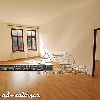 Pronájem bytu 2+1 72 m&sup2; České Budějovice