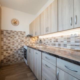 Prodej bytu 3+1 55 m² Čkyně, 