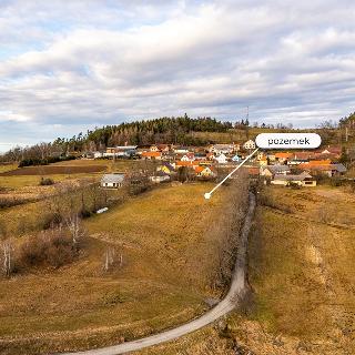 Prodej stavební parcely 2 000 m² Vlachovo Březí, 