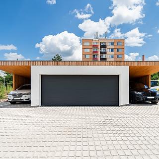 Pronájem garáže 35 m&sup2; Hluboká nad Vltavou