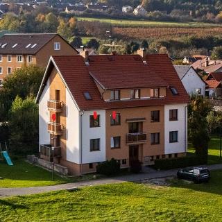 Prodej bytu 3+1 62 m² Lhenice, Netolická