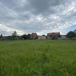 Prodej stavební parcely 830 m² Dolní Třebonín