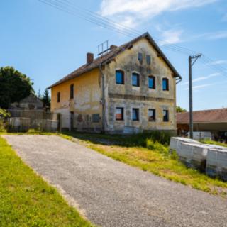 Prodej rodinného domu 250 m&sup2; Ktiš