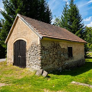 Prodej skladu 92 m&sup2; Záblatí