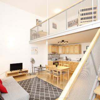 Pronájem bytu 2+kk 60 m² Praha, Balbínova