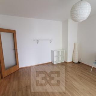 Pronájem bytu 1+kk, garsoniery 27 m² Praha
