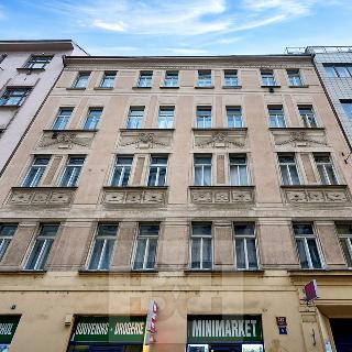 Pronájem skladu 158 m² Praha, Odborů