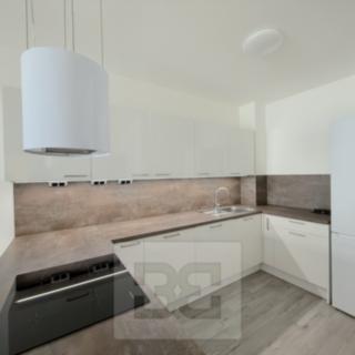 Pronájem bytu 2+kk 59 m² Horoměřice