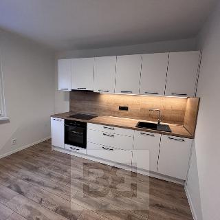 Pronájem bytu 3+kk 57 m² Praha, 