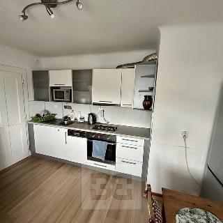 Pronájem bytu 2+kk 36 m² Praha, Na úbočí