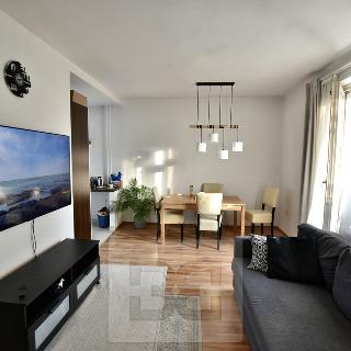 Pronájem bytu 3+kk 67 m² Praha, Rýmařovská