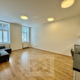 Pronájem bytu 2+kk 60 m² Brno