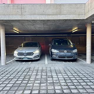 Pronájem parkovacího místa 13 m&sup2; Brno