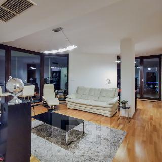 Pronájem bytu 2+kk 65 m² Praha, Pitterova