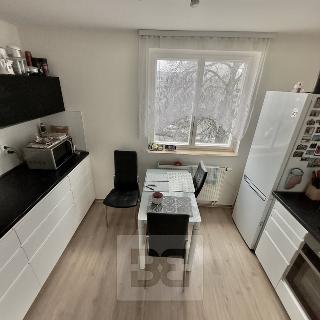 Pronájem bytu 2+1 70 m² Kladno, Vítězná