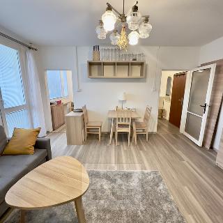 Pronájem bytu 3+1 60 m² Praha, U Sluncové