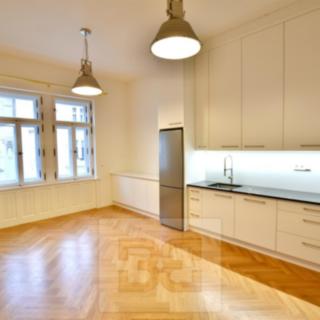 Prodej bytu 3+kk 87 m&sup2; Praha