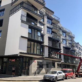 Pronájem bytu 2+kk 61 m² Praha, Na sypkém