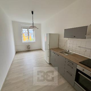 Pronájem bytu 2+kk 46 m² Praha, Podnádražní