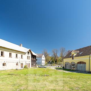 Prodej rodinného domu 197 m&sup2; Cvikov