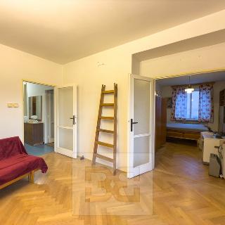 Pronájem bytu 3+1 77 m² Praha, Kozlovská