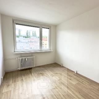 Pronájem bytu 4+kk 80 m² Praha, Roháčova