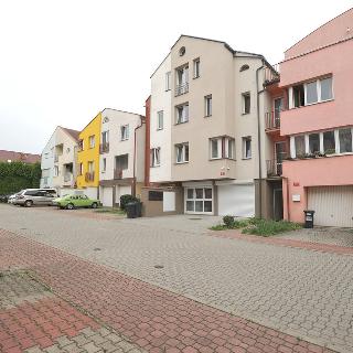 Prodej činžovního domu 357 m² Praha, Hajní