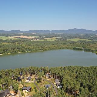 Prodej stavební parcely 1 647 m² Hamr na Jezeře, Za Jezerem