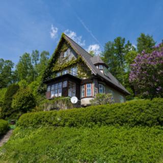 Prodej rodinného domu 435 m² Desná I, Zásnubní