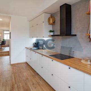 Prodej bytu 3+1 140 m&sup2; Písek