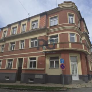 Pronájem bytu 2+1 59 m² Písek, Erbenova