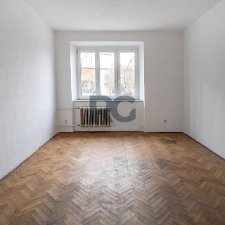 Prodej bytu 2+kk 45 m² Písek, Kollárova