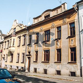 Pronájem bytu 4+1 120 m&sup2; Písek