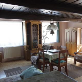 Pronájem bytu 1+kk a garsoniéry 40 m² Kvasiny