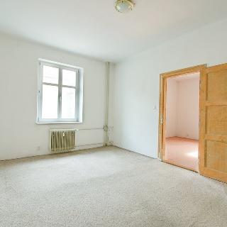 Prodej bytu 2+1 88 m² České Budějovice, Čechova