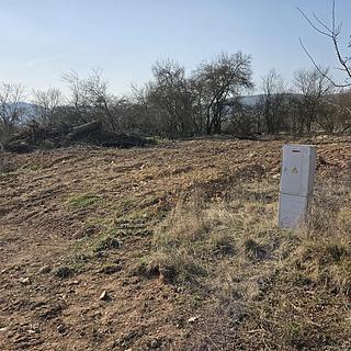 Prodej stavební parcely 3240 m&sup2; Lomnička