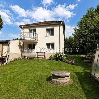 Prodej rodinného domu 138 m&sup2; Vráto
