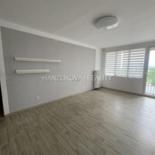 Pronájem bytu 3+1 76 m² České Budějovice