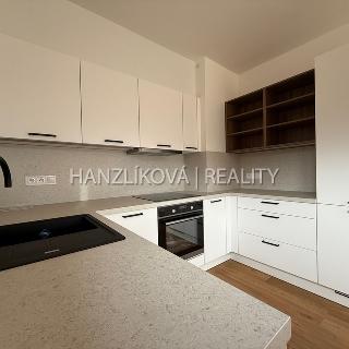 Pronájem bytu 3+kk 80 m² České Budějovice