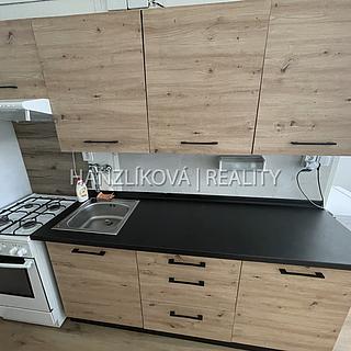 Pronájem bytu 2+1 50 m&sup2; České Budějovice