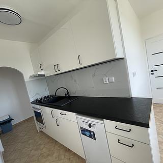 Pronájem bytu 3+1 66 m&sup2; České Budějovice