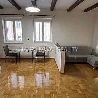 Pronájem bytu 2+kk 55 m&sup2; České Budějovice