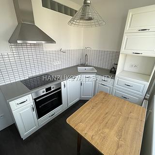 Pronájem bytu 3+1 76 m&sup2; České Budějovice