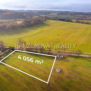 Prodej stavební parcely 4056 m&sup2; Mačkov