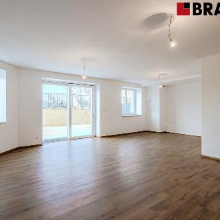 Prodej bytu 2+kk 78 m² Rostěnice-Zvonovice, 