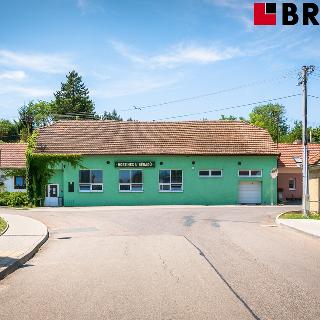 Prodej rodinného domu 432 m² Lovčičky, 