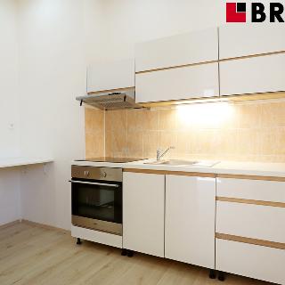 Pronájem bytu 2+kk 65 m² Brno, 