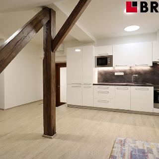 Pronájem bytu 1+kk a garsoniéry 50 m² Brno, Koliště