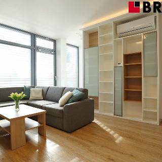 Pronájem bytu 2+kk 52 m² Brno, 