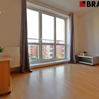 Pronájem bytu 1+kk, garsoniery 40 m² Brno